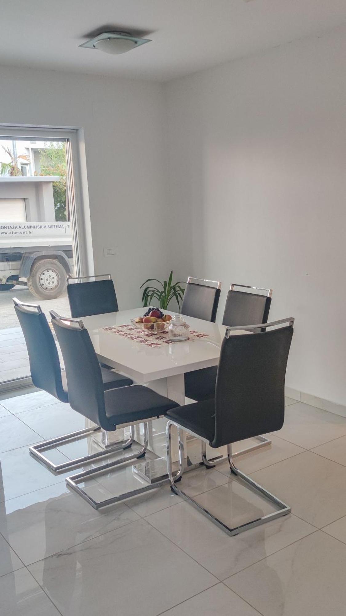 Km Exclusive Apartments Zadar Ngoại thất bức ảnh